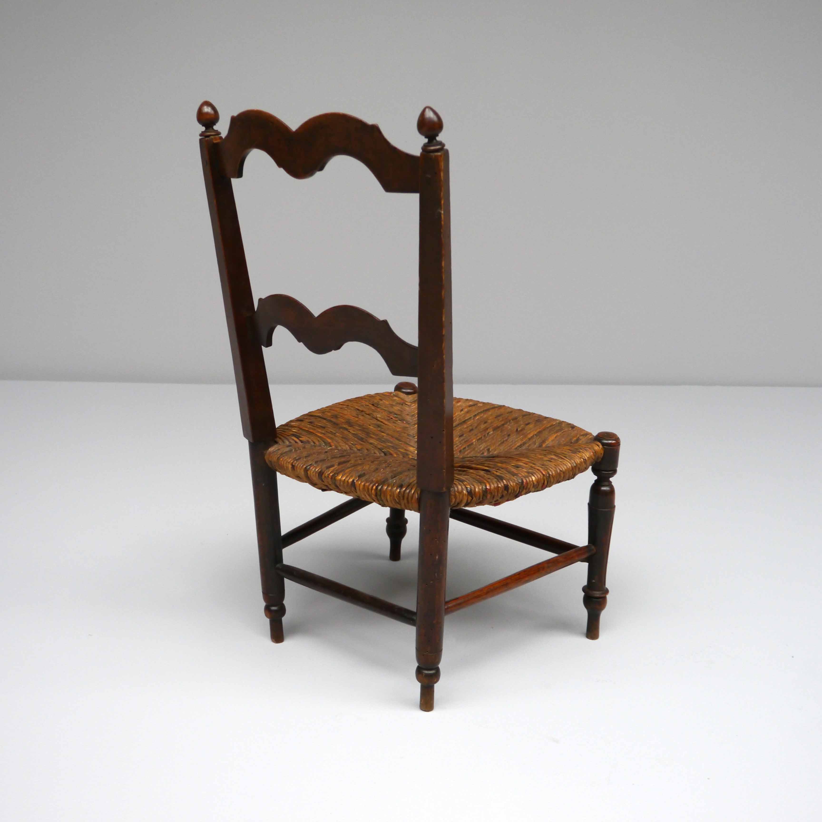 19th century french children’s chair (4)