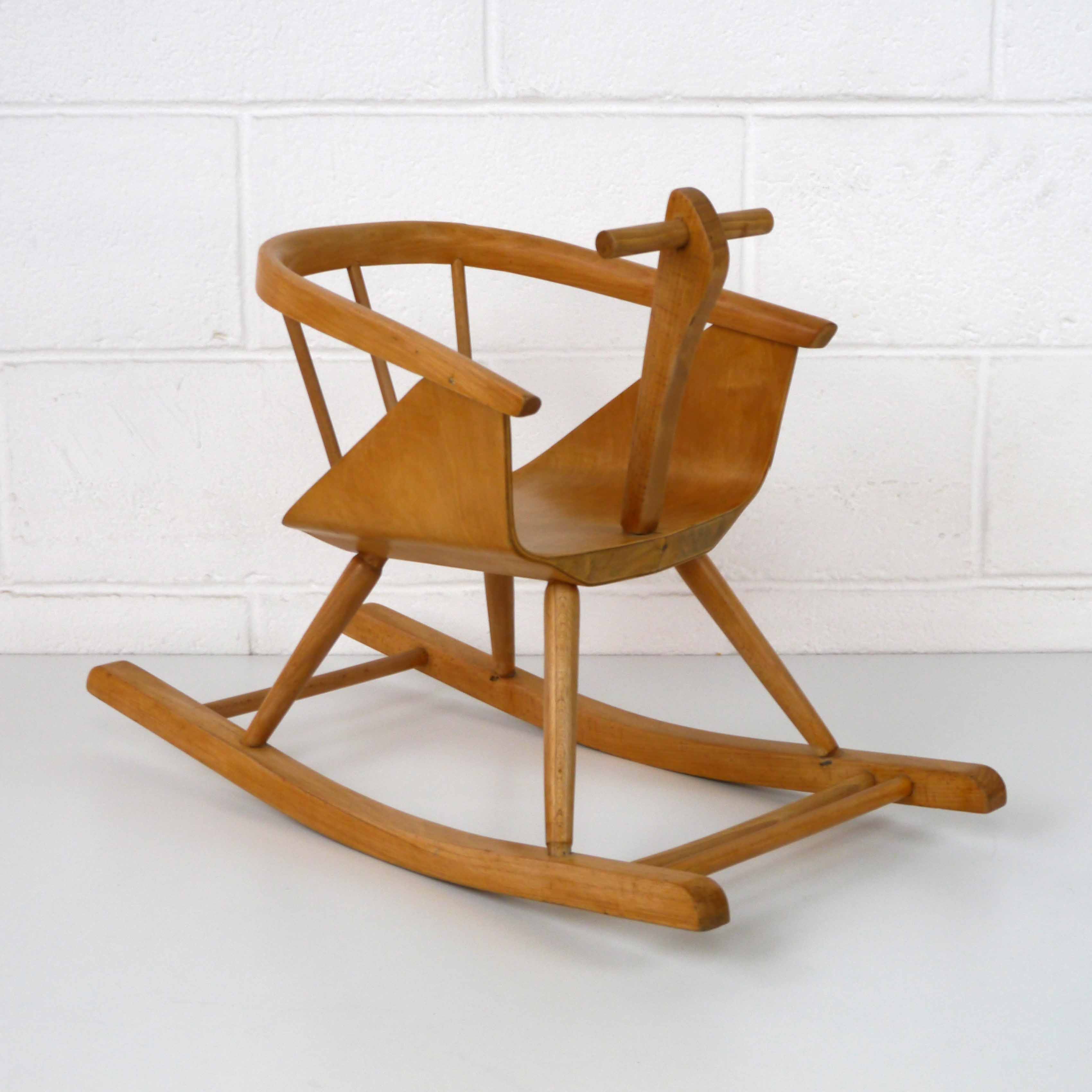 BAUMANN children’s rocking chair (2)
